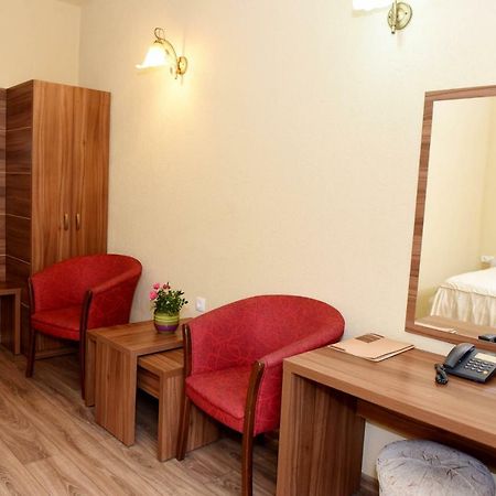 Hotel Gema 布拉索夫 外观 照片